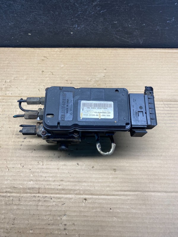 2004 - 2007 Ford E250 E350 VanABS Anti Lock Brake Pump Module Oem AE6242 DW