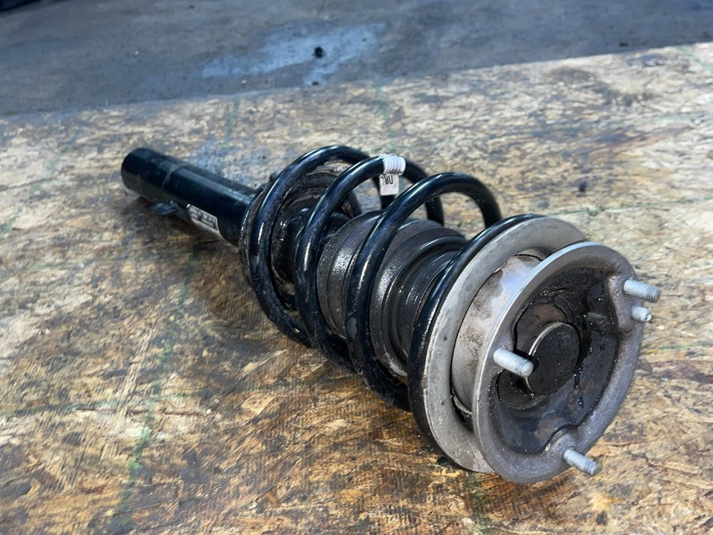 BMW E91 E93 328 335 Front Right Passenger Side Shock Absorber Spring Strut OEM ✅