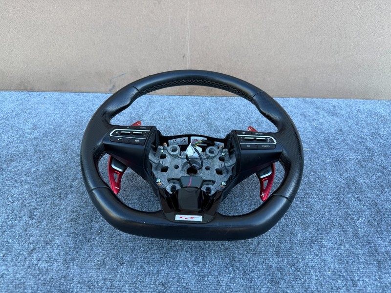 KIA STINGER GT 2018-2023 OEM LEFT WHEEL WITH PADDLE SHIFTERS & SWITCHES (BLACK)
