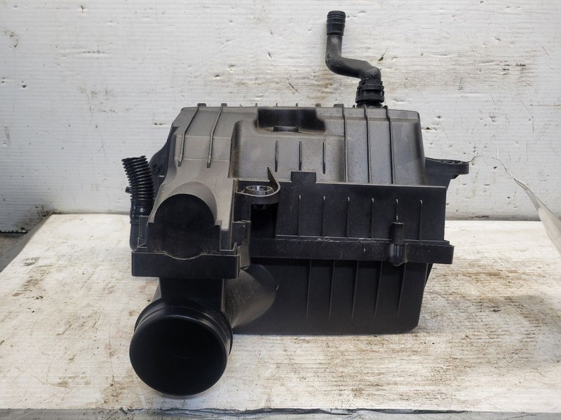 Air Cleaner VIN E 5th Digit Fits 15-20 AUDI A3 1669762