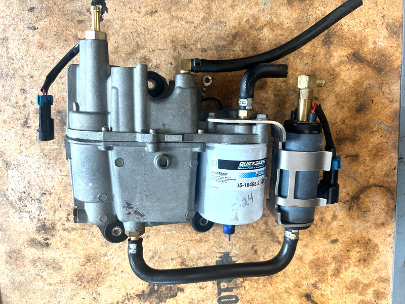 Mercury Optimax Fuel Vapor Separator 855427A 855432T05 855843 855434T04