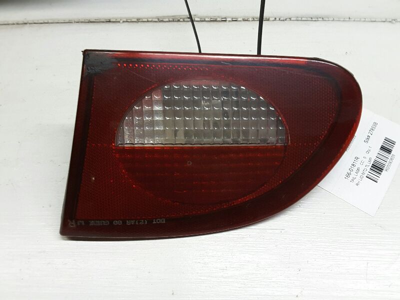 00 01 02 CAVALIER R. TAIL LIGHT LID MTD 83699
