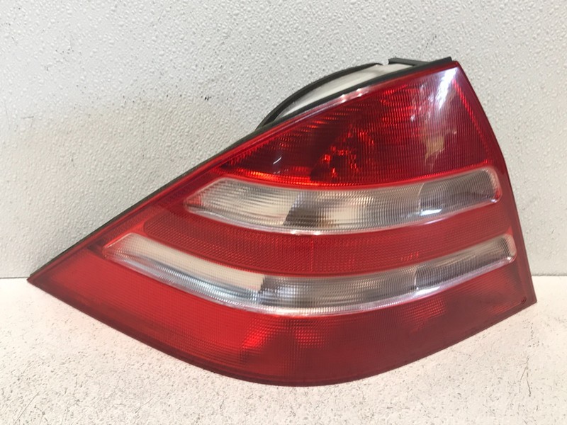 2000-02 Mercedes W220 S430 Right Passenger Tail Light Lamp A2208200264 OEM