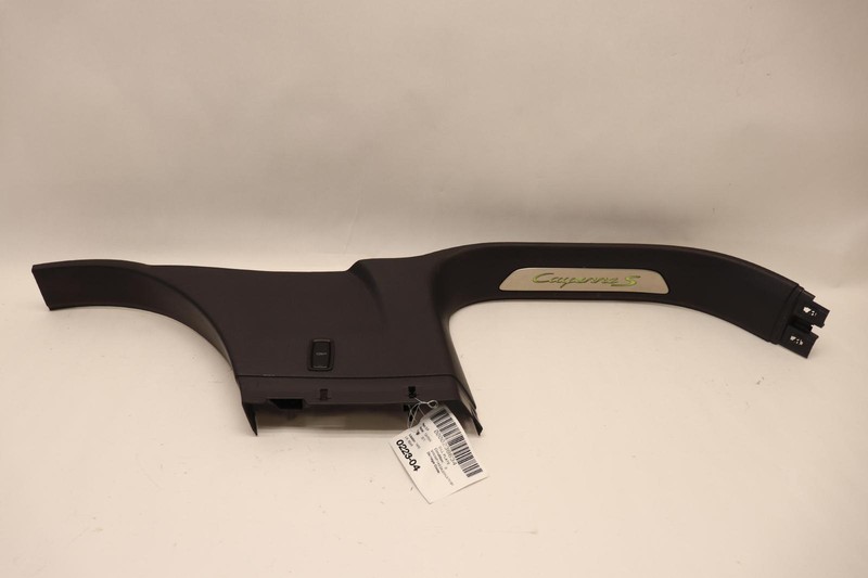 2011-2018 PORSCHE CAYENNE REAR LEFT DRIVER DOOR SILL SCUFF PLATE KICK PANEL OEM