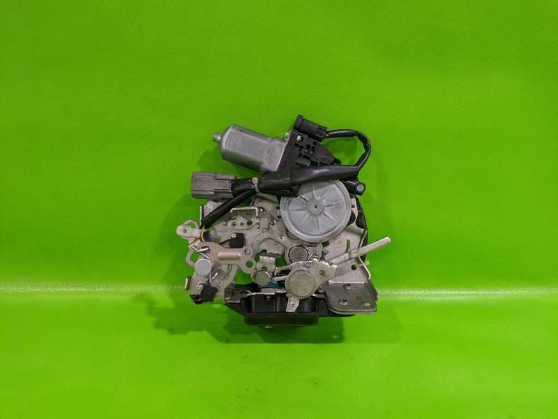 12 TOWN & COUNTRY POWER LIFTGATE HATCH LOCK LATCH OEM 4198-50