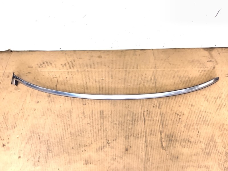 82-83 Accord 3Dr Front Upper Windshield Side Molding Garnish Trim Right Corner