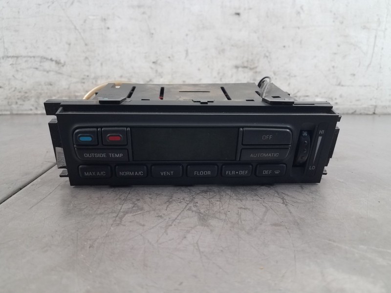 2003 03 04 Mercury Marauder HVAC Climate Control Panel #7132 K6