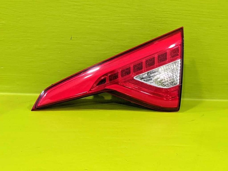 15 16 17 SONATA PASSENGER RIGHT LED LID TAILLIGHT LAMP OEM 3855-76