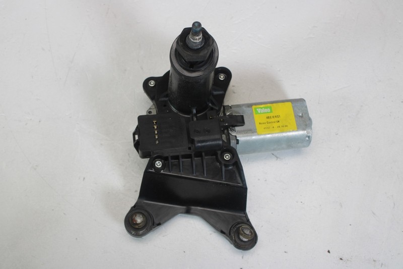 2007-2013 Chevrolet Suburban Yukon Tahoe Escalade Tailgate Rear Wiper Motor OEM