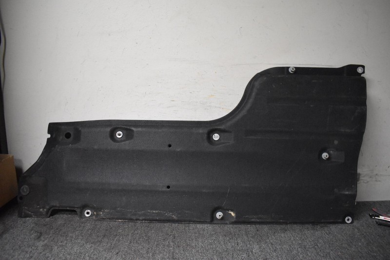 2023 HYUNDAI GENESIS GV70 FRONT RIGHT FLOOR PAN SHIELD FACTORY OEM
