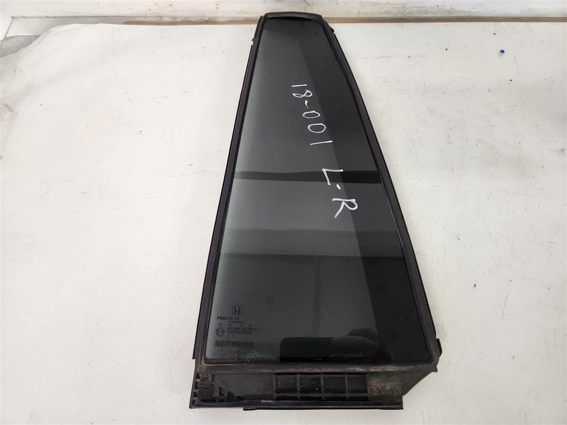 2019-2022 Honda Passport Rear Driver Back Door Vent Glass Window 73405-Tg7-A00