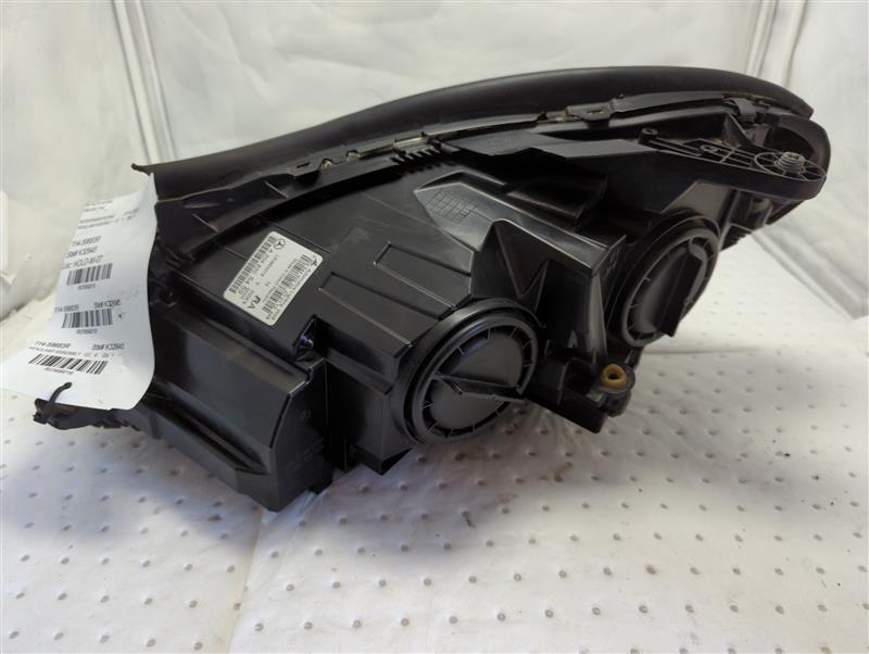 2014 Mercedes-Benz C-Class Right Headlight Assembly Silver 325555 69K Miles