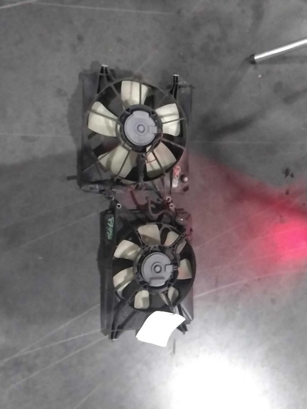 2016 Honda HR-V Engine Cooling Fan Motor OEM 386165R1003 101K Miles Black