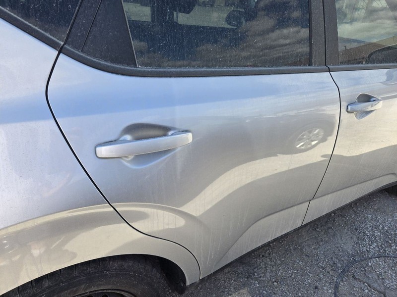 Passenger Right Rear Side Door Fits 20-22 SOUL 3545598