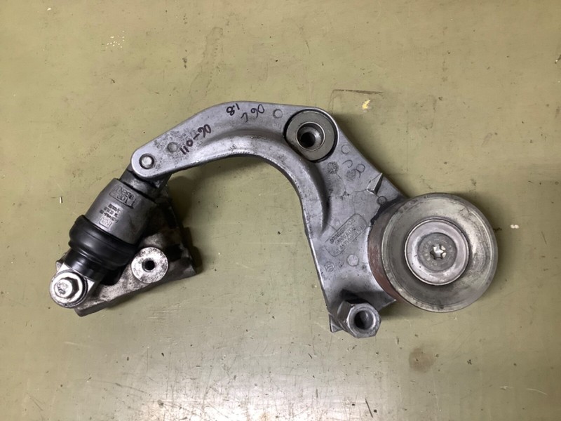 06-11 Civic Accessory drive belt tensioner assembly with pulley bracket Used OEM