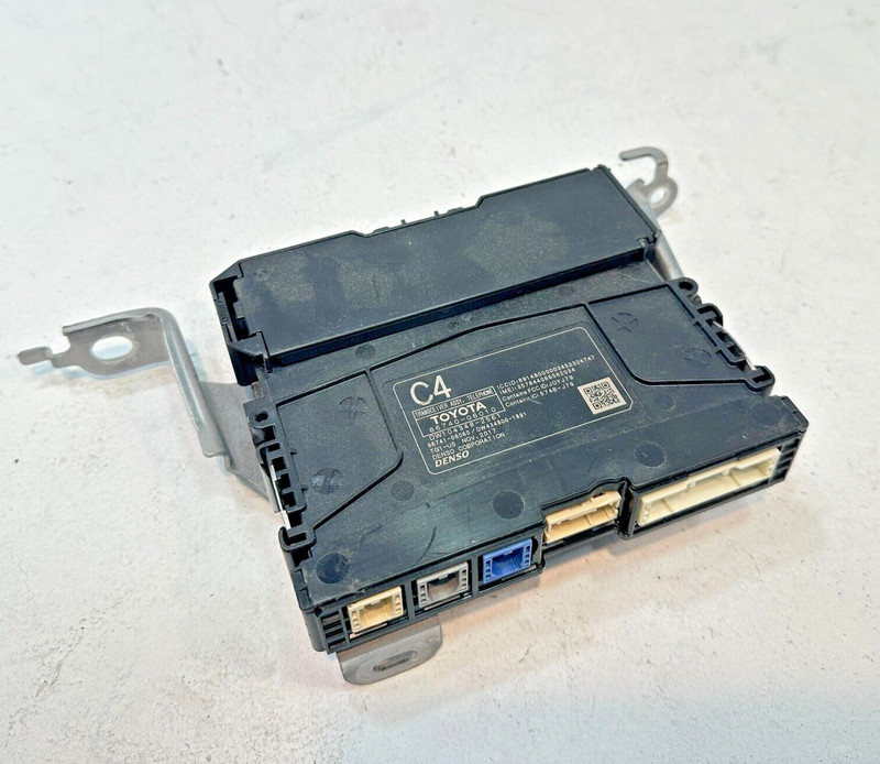 Transceiver Telematics Communication Module W/ Bracket Toyota Camry 18-19 OEM