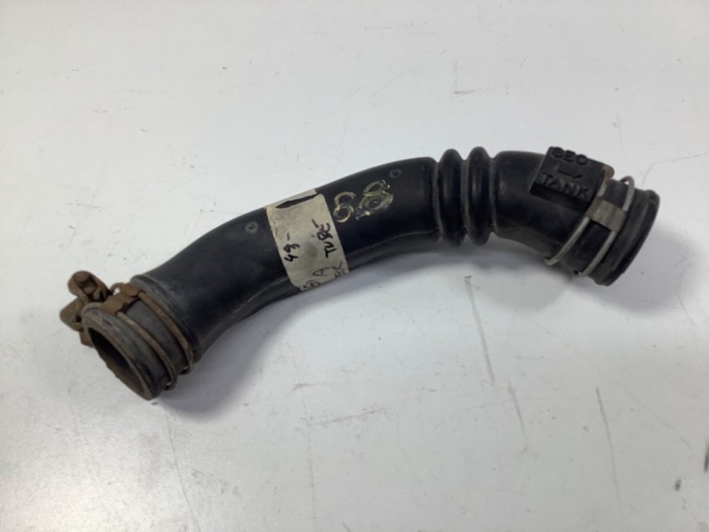 86-87 Accord Gas Fuel Filler Tube Neck 17651-SE0-000 OEM