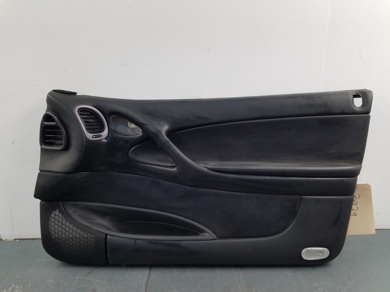 2004 04 Pontiac GTO Right Passenger Door Panel #3979 L1