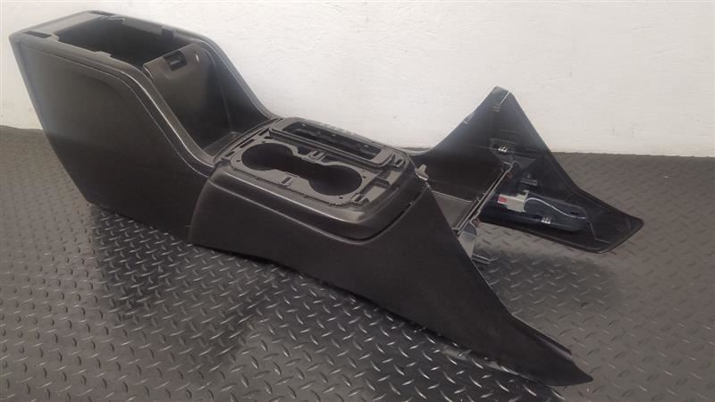 15-22 Chevrolet Colorado Floor Console W/O Armrest OEM 84293014