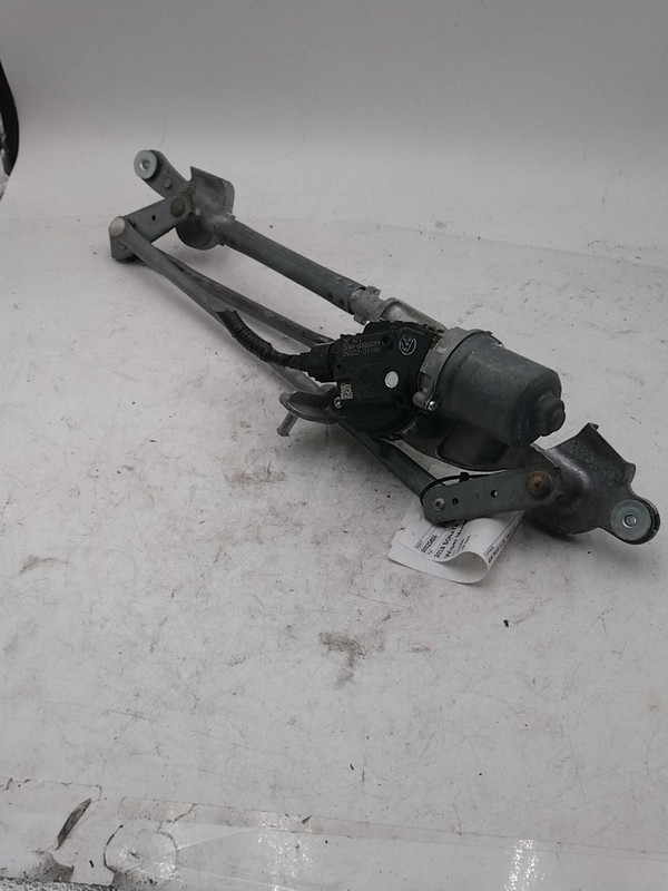 2019 Hyundai Sonata Wiper Motor OEM 98110C2050 67K Miles White