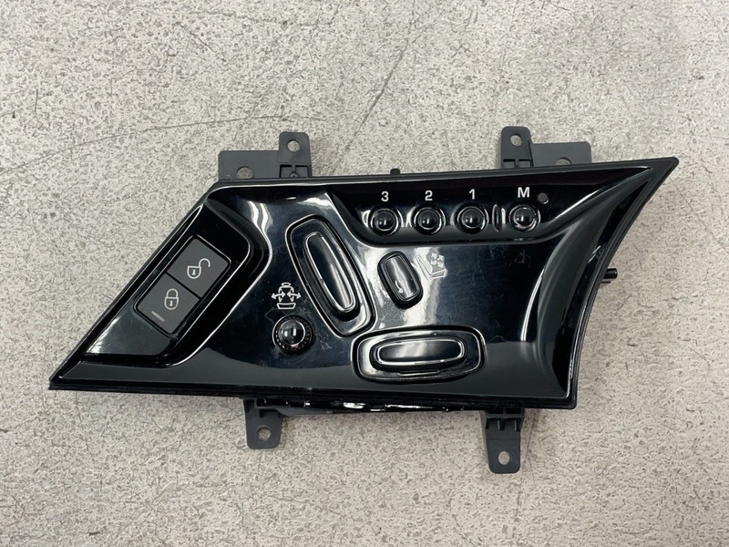 15 16 17 Jaguar F-Type Front Left Driver Seat Adjustment Switch Panel 1611 OEM