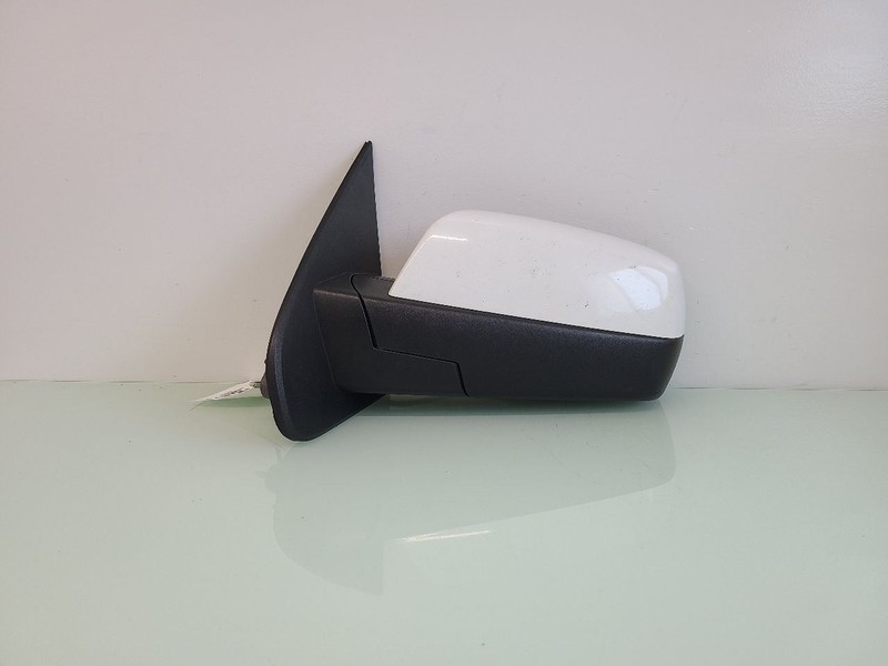 Driver Side View Mirror Classic Style Fits 14-19 SIERRA 1500 PICKUP 580586