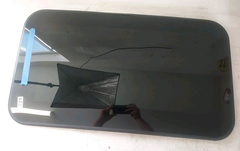 2005-2010 Volkswagen VW Jetta Roof Sunroof Window Glass Factory Replacement OEM