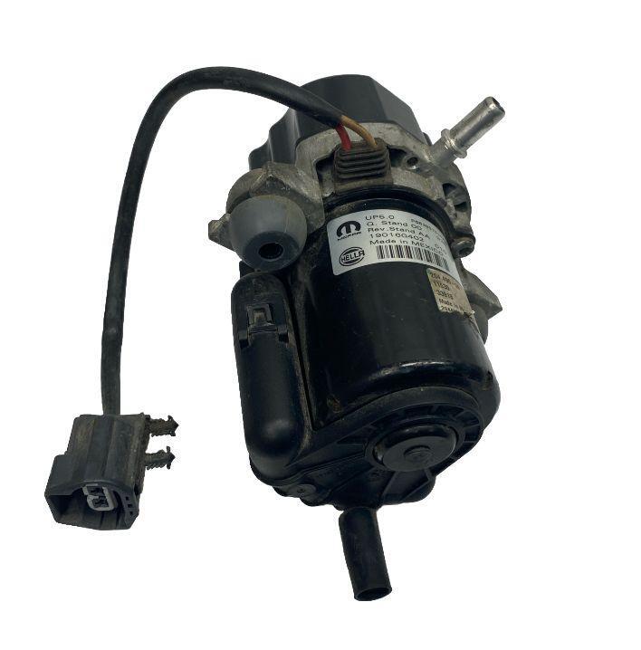 Jeep Cherokee vacuum pump 20 to 23 power brake booster 2.0L assy OEM 68385753AA