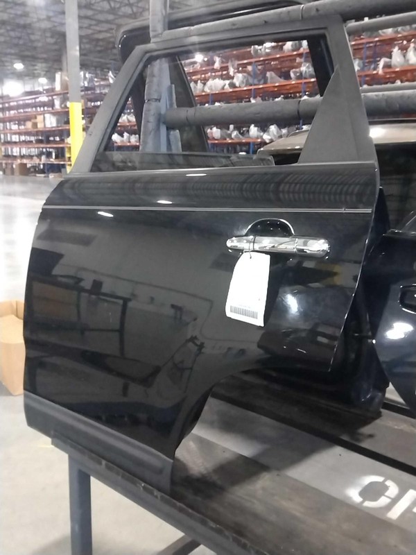 2011 KIA SORENTO Left Rear Door Black OEM Used 485551 175k Miles