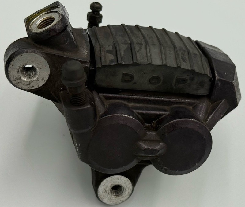 1997 Suzuki Katana GSX600F GSX 600 GSX600 F Left Front Disk Brake Caliper 97 96