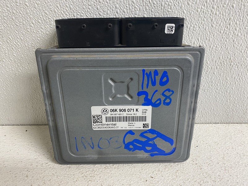 2015 VW Beetle CPRA Engine Computer Ecu Ecm Pcm 06K 906 071 AC Control