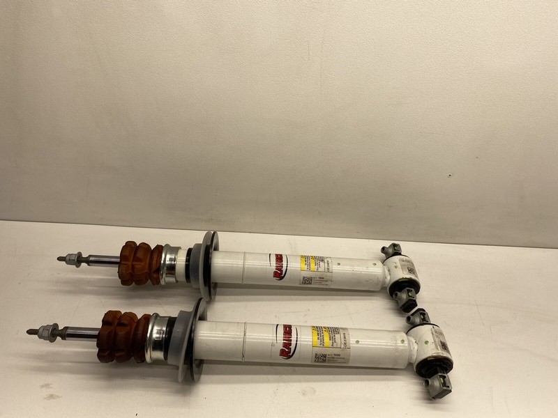 2019-2022 CHEVROLET SILVERADO 1500 LEFT AND RIGHT FRONT STRUT SHOCK PAIR SET OEM