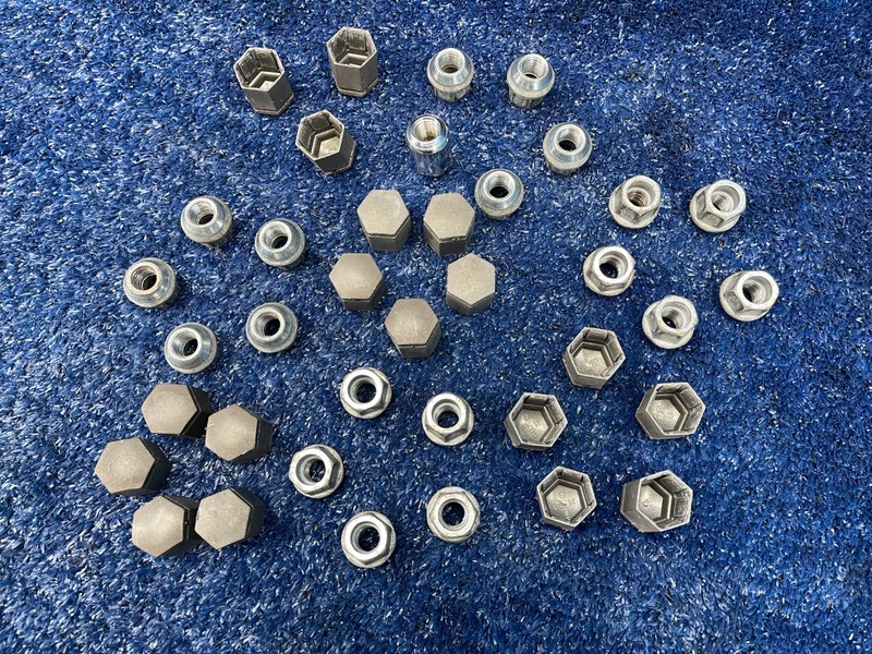 2016-2019 BUICK CASCADA Wheel Lug Nuts and Lug Nut Caps Set 38 Pcs OEM