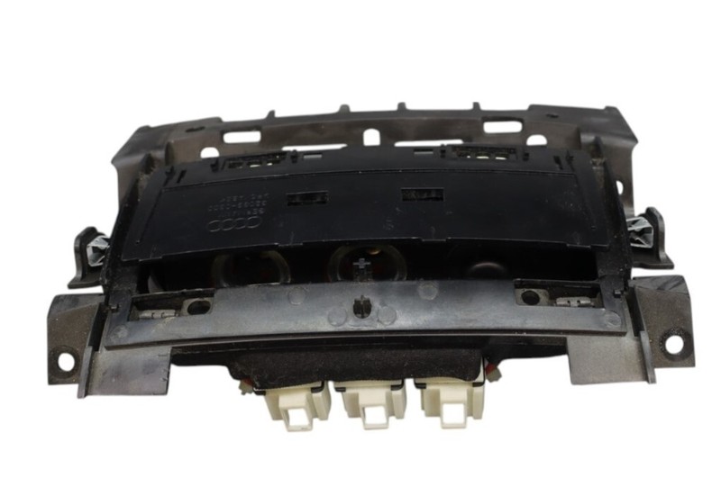 11-18 Audi A8L Quattro Center Console Cigarette Lighter Outlet 4H0864051B Oem