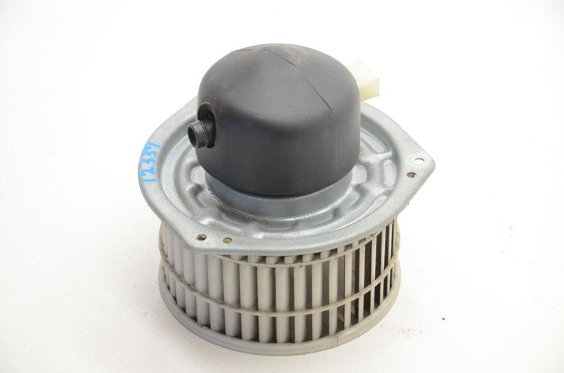 94-96 Nissan 300ZX 2+2 Blower Motor Heater Motor Assembly