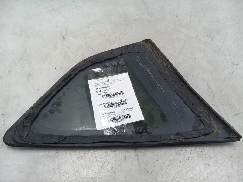 13-18 TOYOTA RAV4 LE PASSENGER SIDE REAR QUARTER GLASS