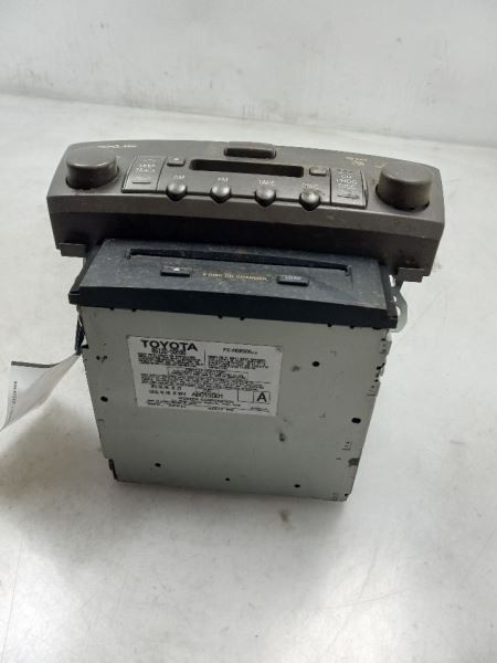 01-04 LEXUS LS430 4.3L RADIO / STEREO RECEIVER UNIT