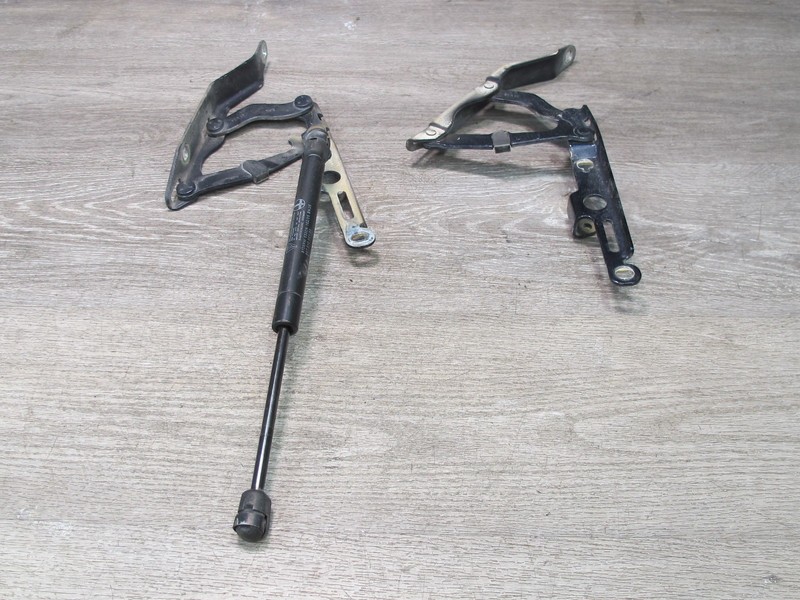 2005-2012 PORSCHE 911 997 REAR LEFT & RIGHT TRUNK LID HINGE SUPPORT SET OF 2