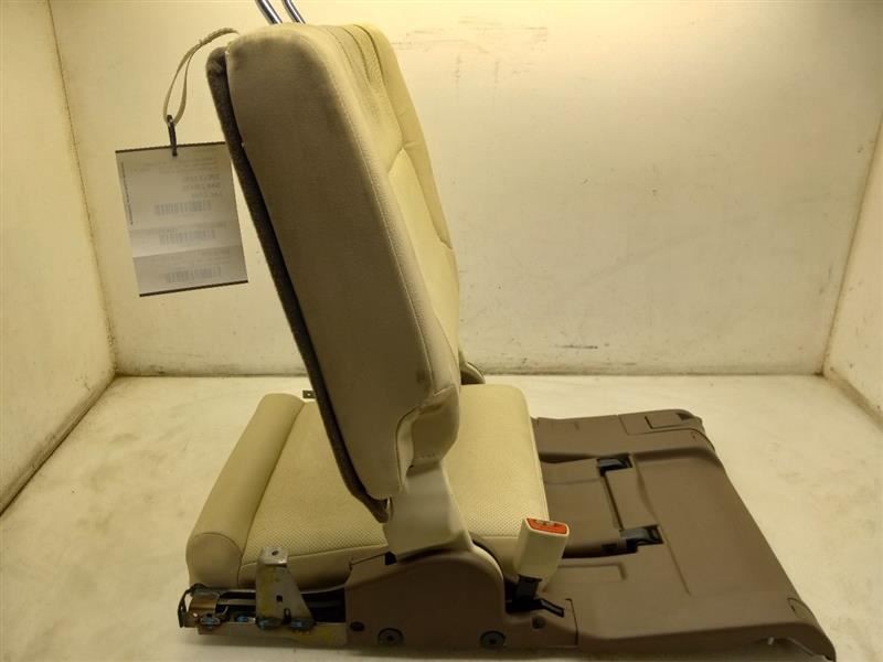 14 15 16 17 18 19 20 21 22 23 GX460 Driver Left 3rd Row Seat Tan LA00