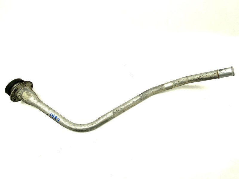 Fuel Tank Filler Neck With Gas Cap 31000-3E200 Fits 2003-2004 Kia Sorento 87872