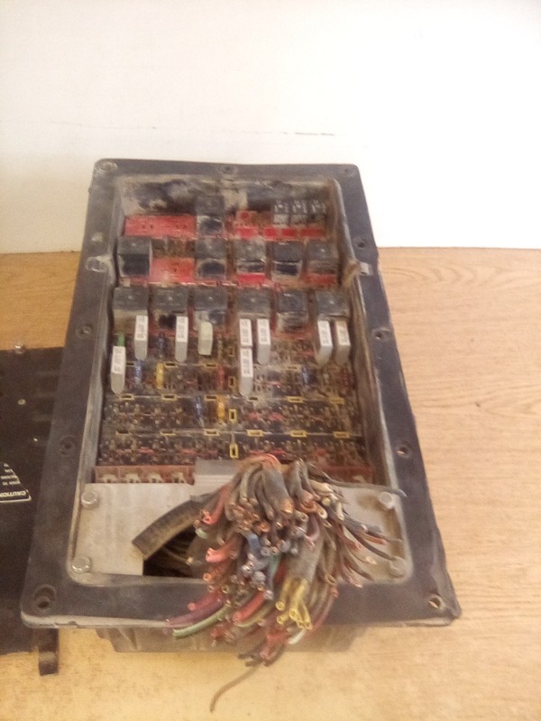 Kenworth T800 Fuse Block