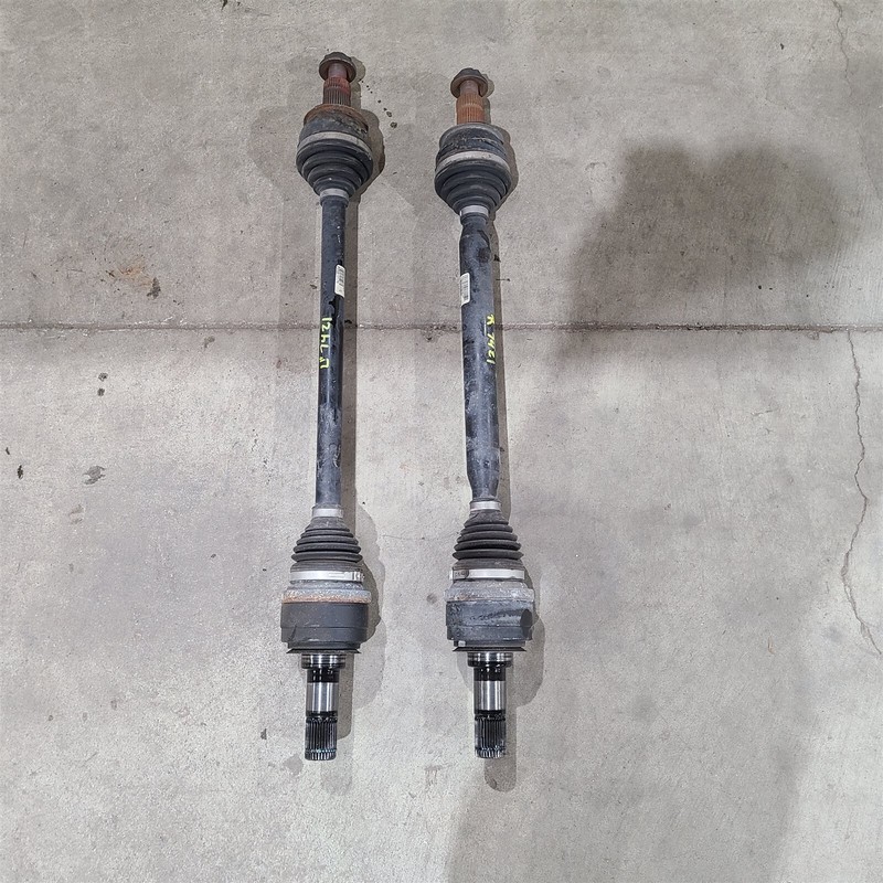 10-15 Camaro SS Shaft LH RH Rear Axle OEM Shafts Shaft Pair Aa7421