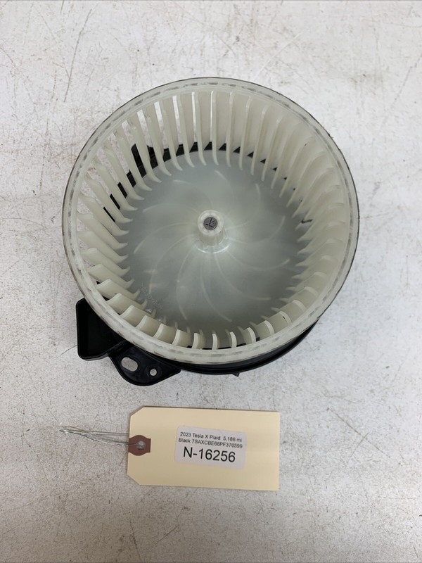 ⚡️21-24 TESLA MODEL Y REAR HEATER BLOWER MOTOR FAN 1539475-00-A 16256 B90