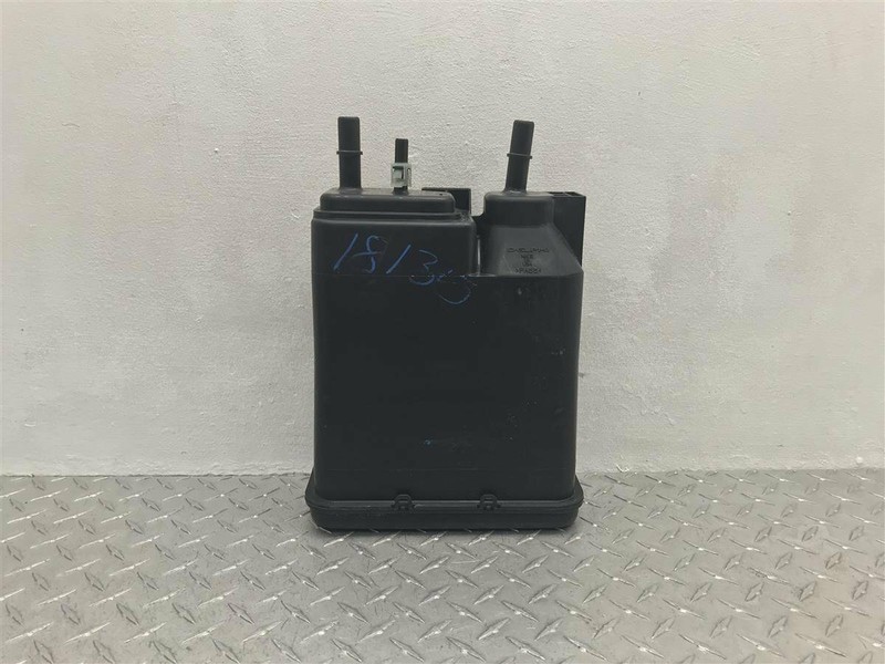 2005 CHEVROLET EXPRESS 3500 6.0L FUEL VAPOR CANSITER OEM