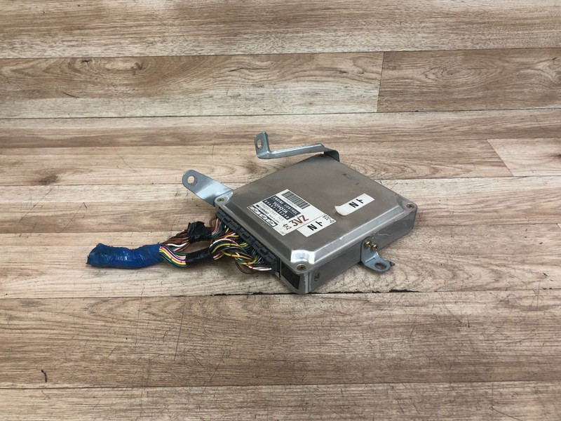 TOYOTA PICKUP 4RUNNER OEM FRONT ENGINE MOTOR DME COMPUTER ECU ECM 3.0L V6 1990