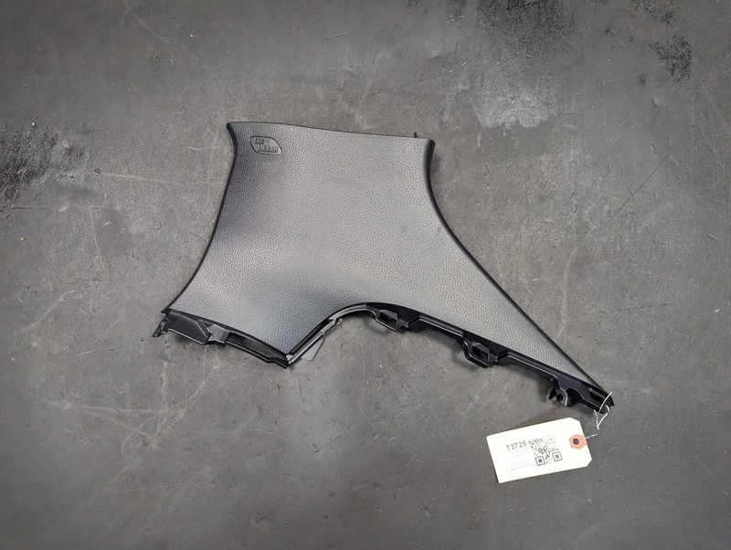 Rear Right C Pillar Upper Trim Cover 2021 Toyota C-HR 62470-F4030 2019 2020 2022