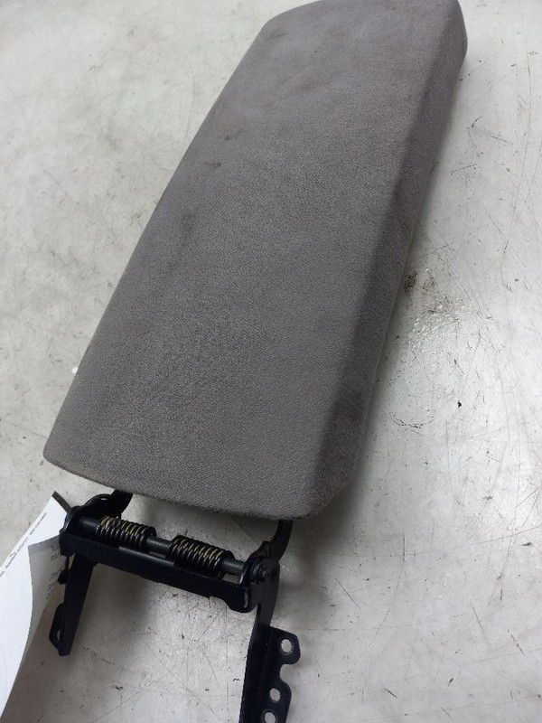 04 05 06 07 08 09 TOYOTA PRIUS CENTER CONSOLE LID CLOTH