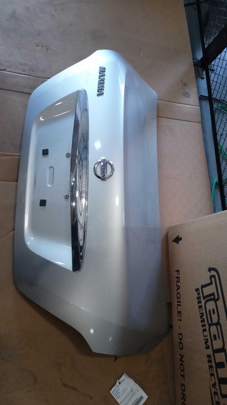 2011 Nissan Maxima Silver Deck Lid OEM Used 4DR SED 179K Mileage