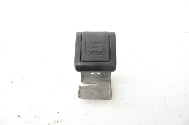 1985-1989 Toyota MR2 AW11 4AGE 1.6L Hood Release Lever