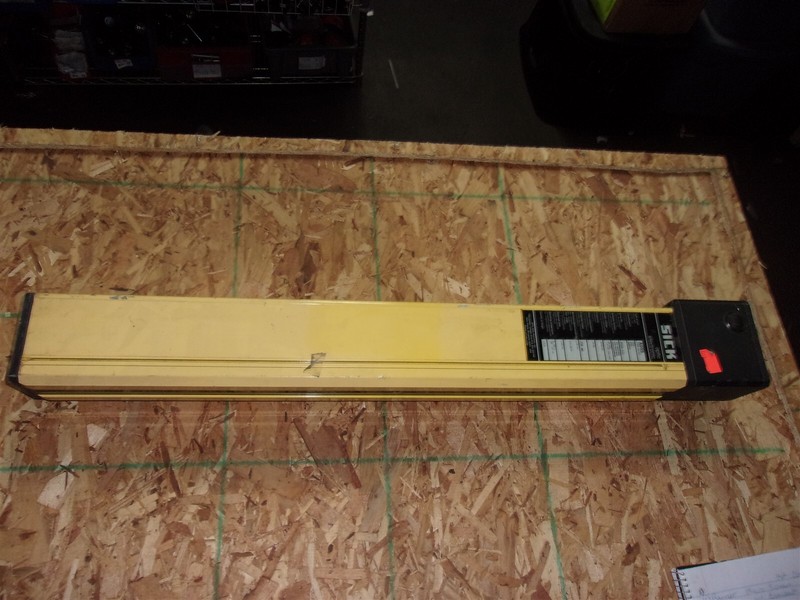 Sick AGSS 750-1111 Safety Light Curtain *FREE SHIPPING*